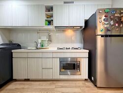 1 Canberra (D27), Condominium #554540381